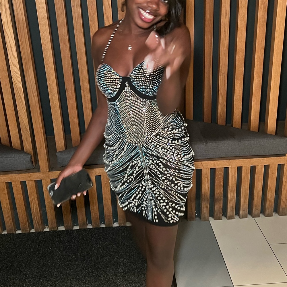 BEAUTIFUL BEDAZZLED BIRTHDAY/ PROM DRESS!!!!